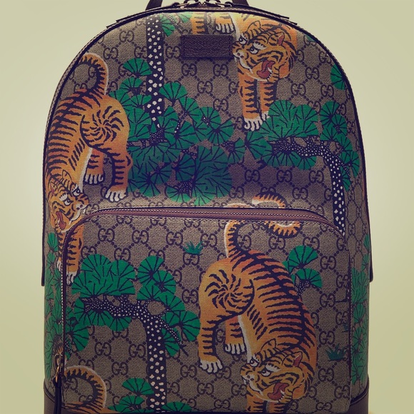 Taylor Jetson GucciBag